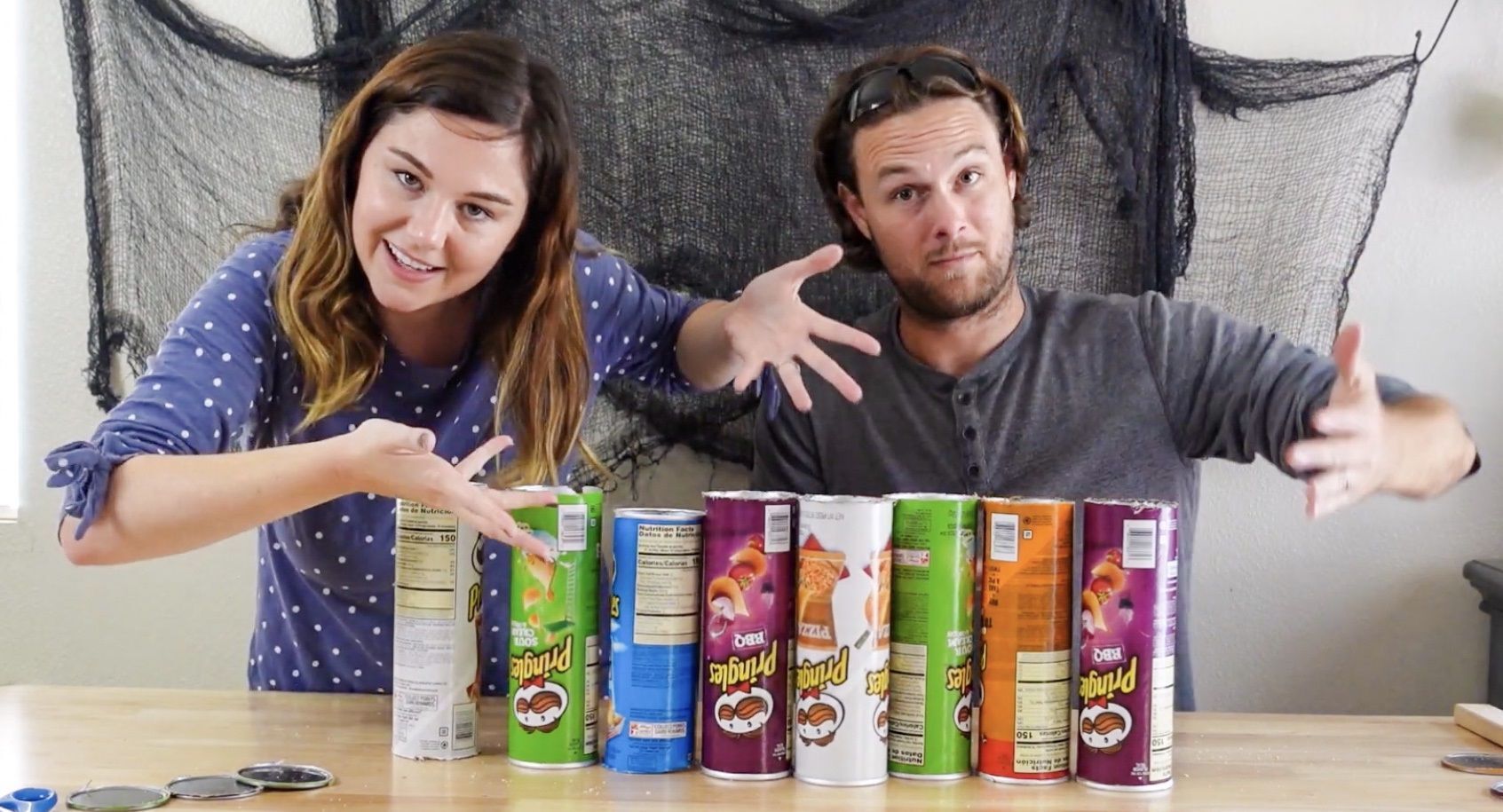 Pringles Can Candy Chute 04